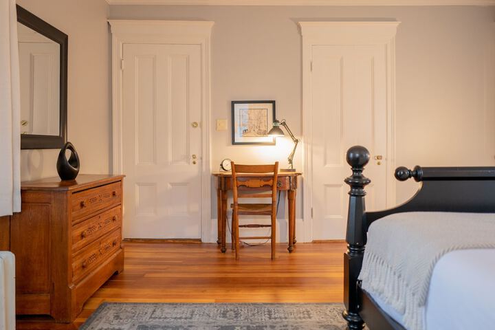 Room 26 of 61