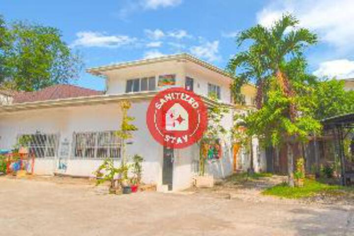 Oyo 761 Caza Southville Apartelle