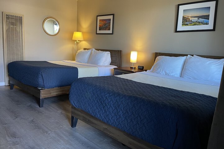 Room 2 of 68