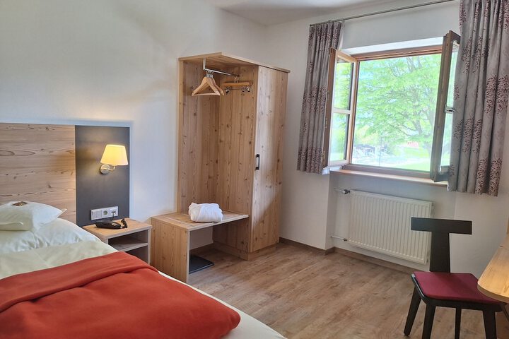 Room 20 of 90