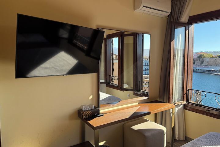 Room 54 of 129