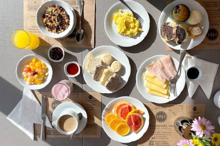 Breakfast/Coffee Service 44 of 66