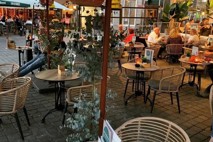 Terrace/Patio 51 of 52