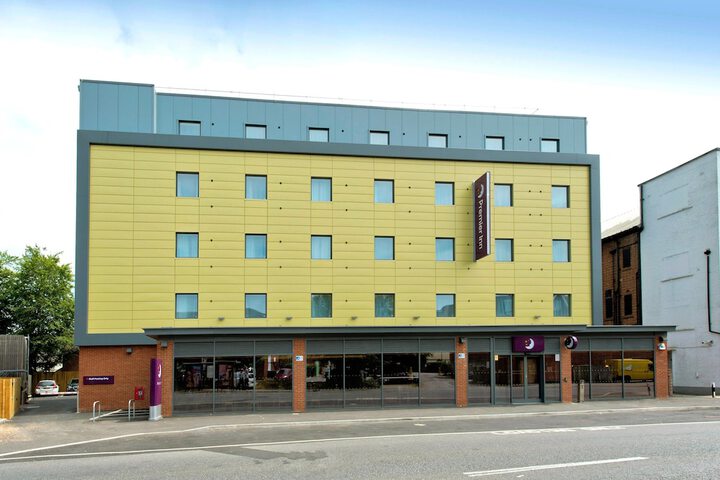 Premier Inn Newbury TC - London Road