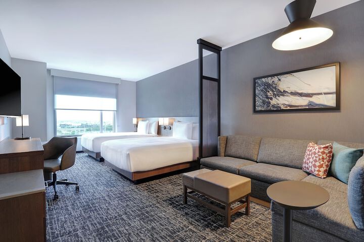 Room 14 of 43