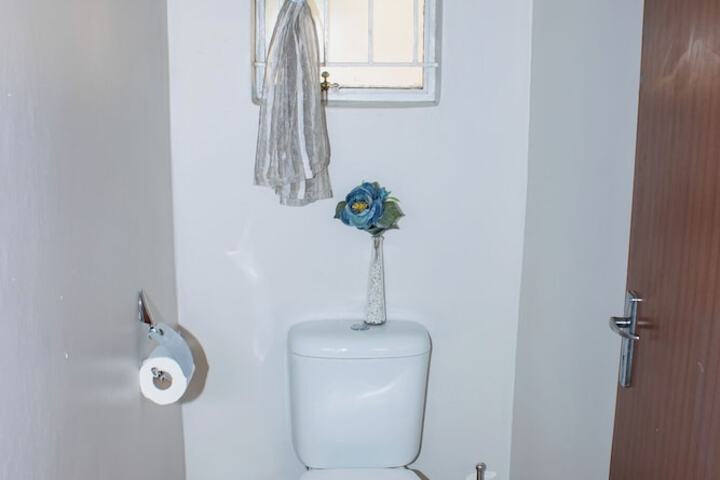 Room 120 of 188