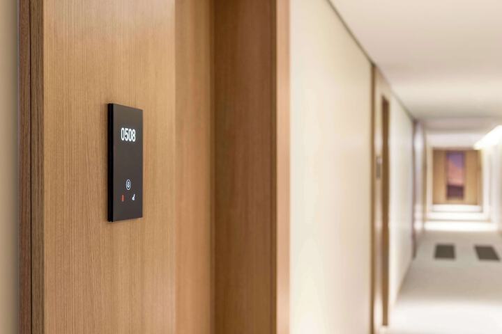 Ballroom/Hall 206 of 223