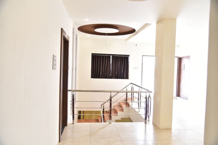 Hotel Interior 4 of 18