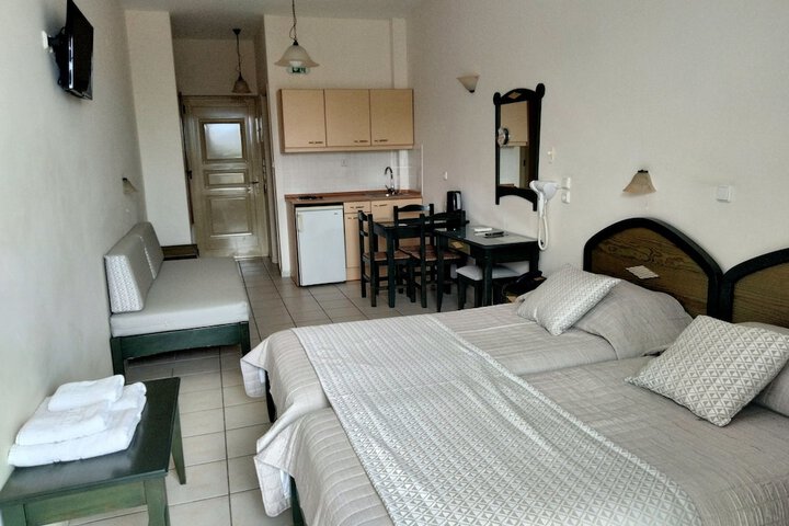 Room 14 of 95