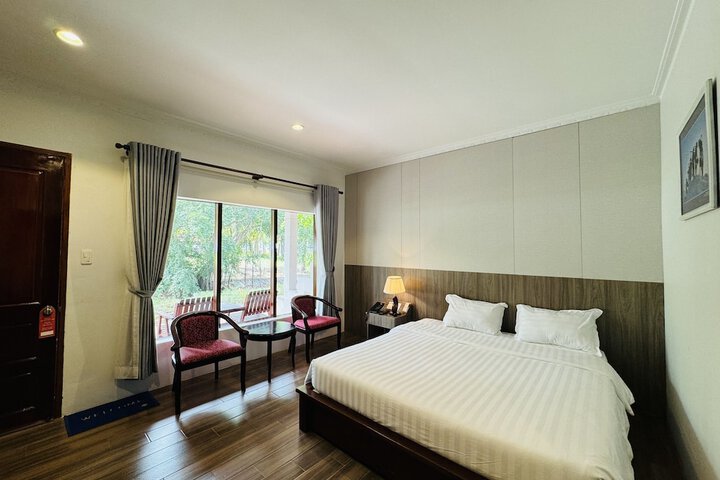 Room 16 of 140
