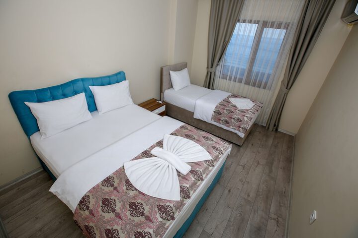 Room 4 of 29