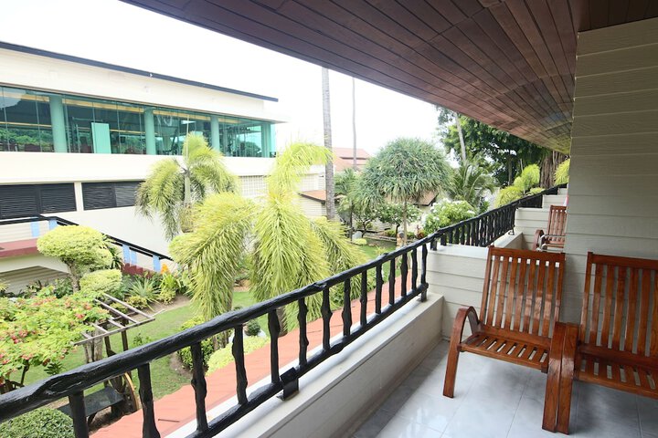 Terrace/Patio 21 of 66