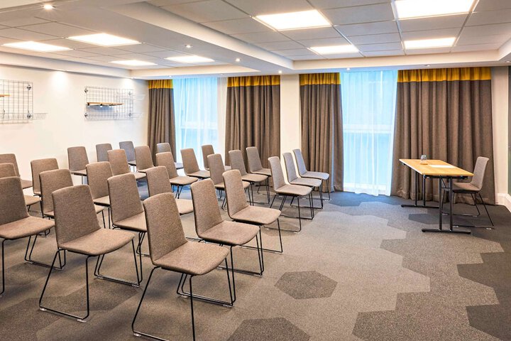 Meeting 102 of 131