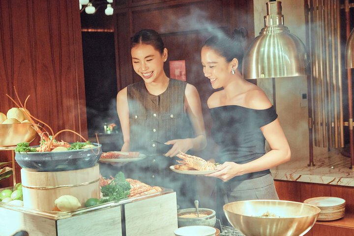 Dining 60 of 96