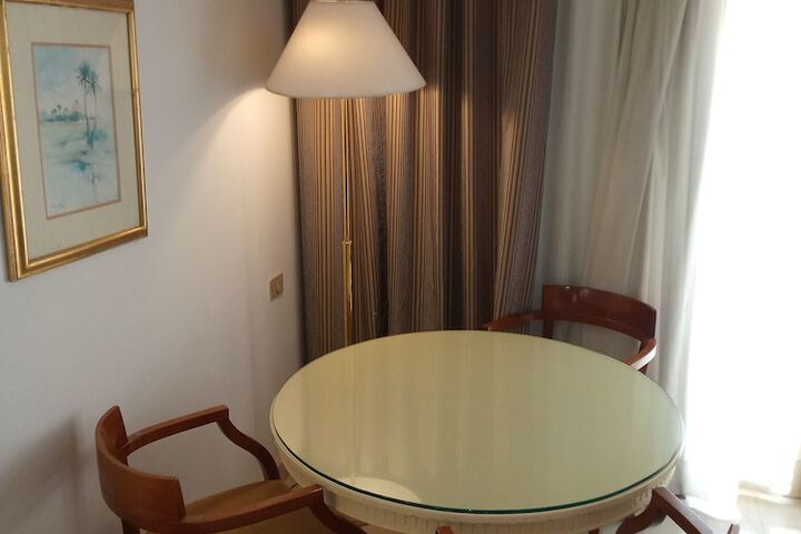 Room 22 of 53
