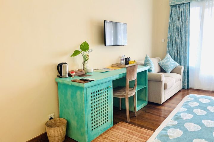 Room 18 of 68