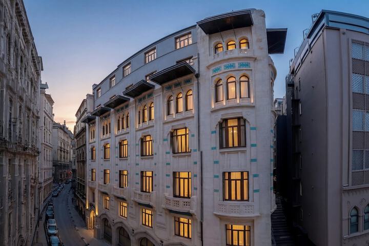 Hotel 107 of 117