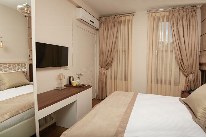 Room 29 of 51