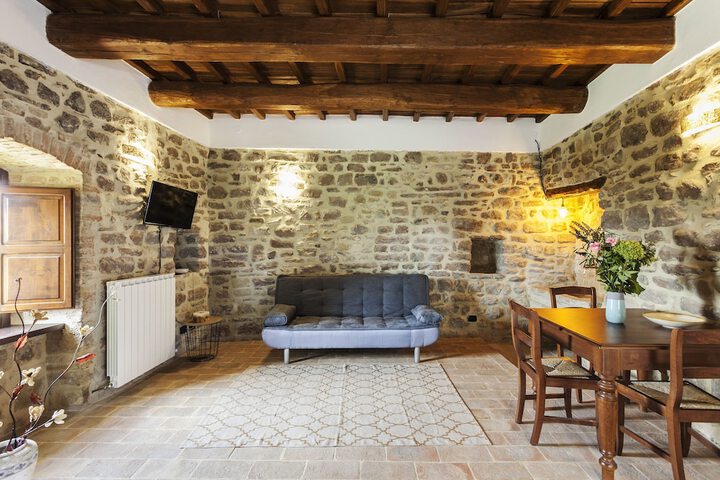 Room 16 of 45