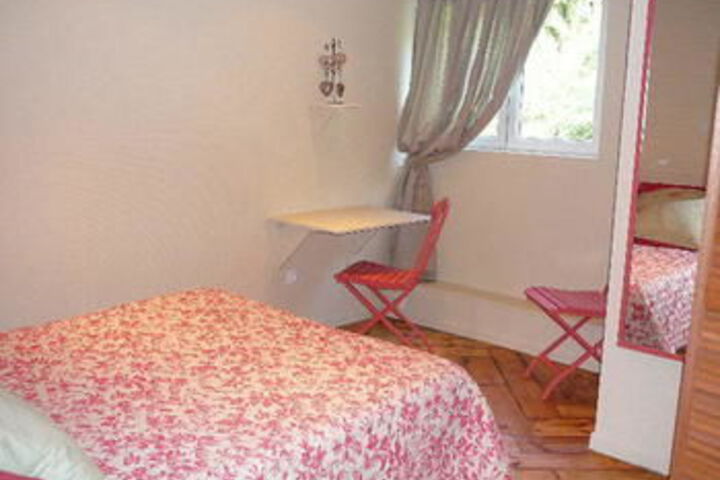 Room 11 of 22