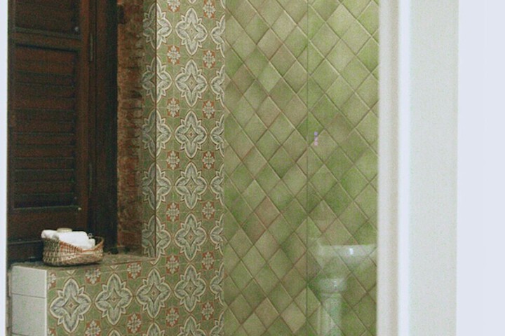 Room 26 of 43