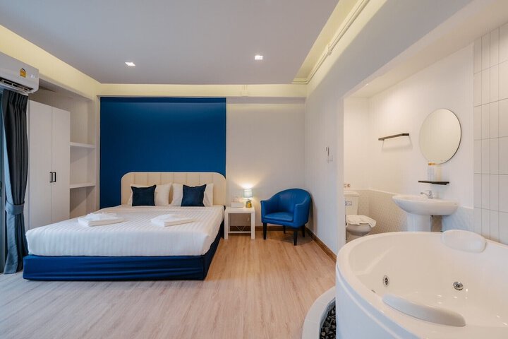 Room 19 of 45
