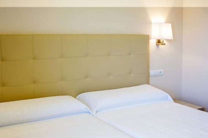 Room 6 of 56