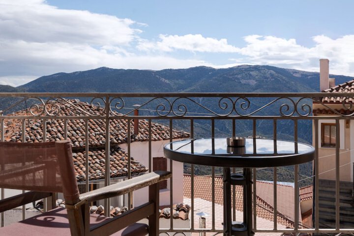 Terrace/Patio 130 of 132