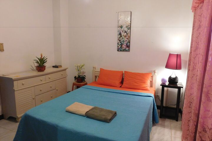 Room 14 of 107