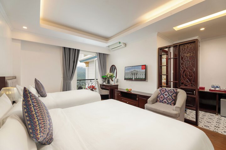 Room 52 of 94