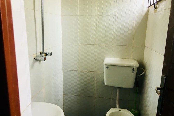 Room 12 of 13