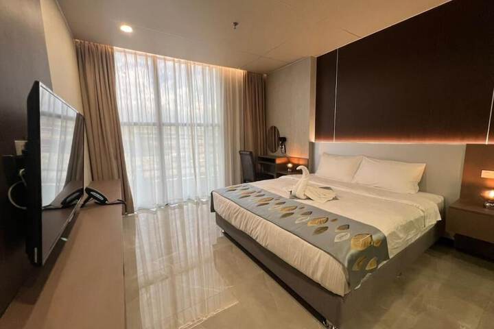 Room 10 of 39