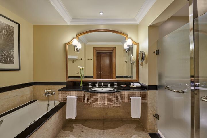 Bathroom Interior Photo