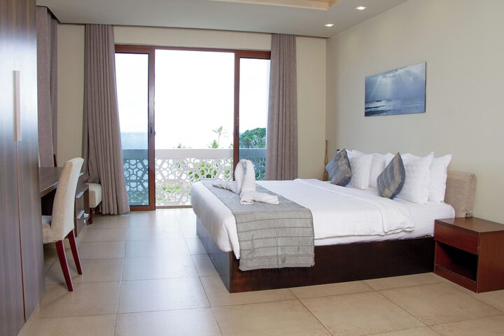 Room 30 of 76