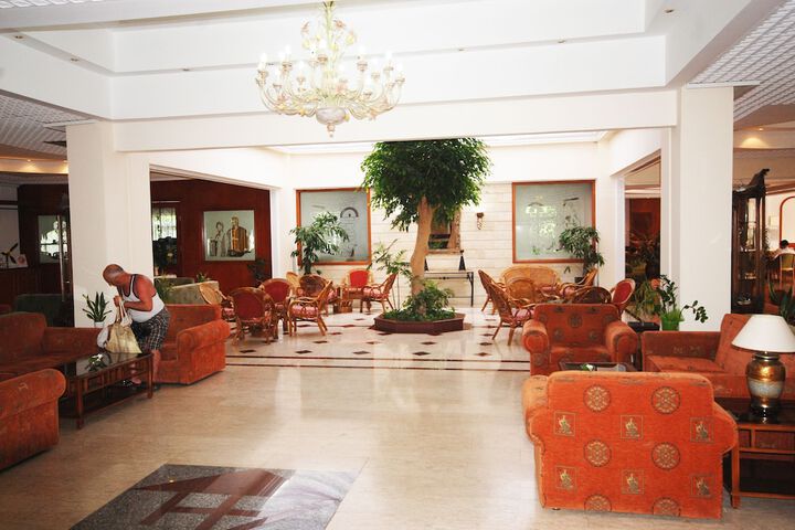 Hotel Interior 9 of 123