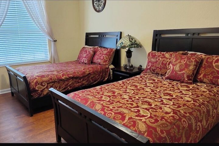 Room 31 of 168
