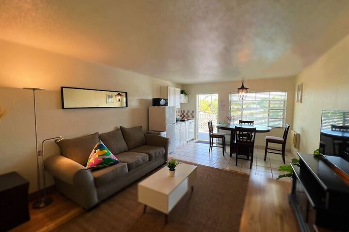 Room 15 of 33