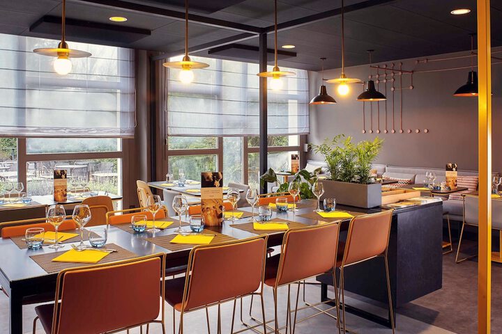 Dining Photos