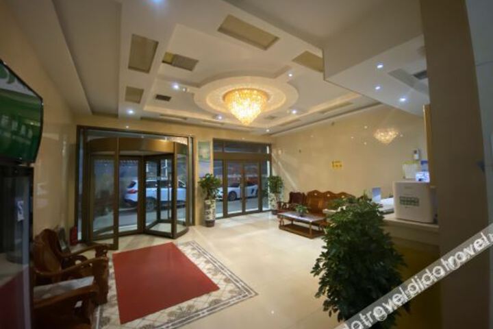 Hotel Interior 9 of 21