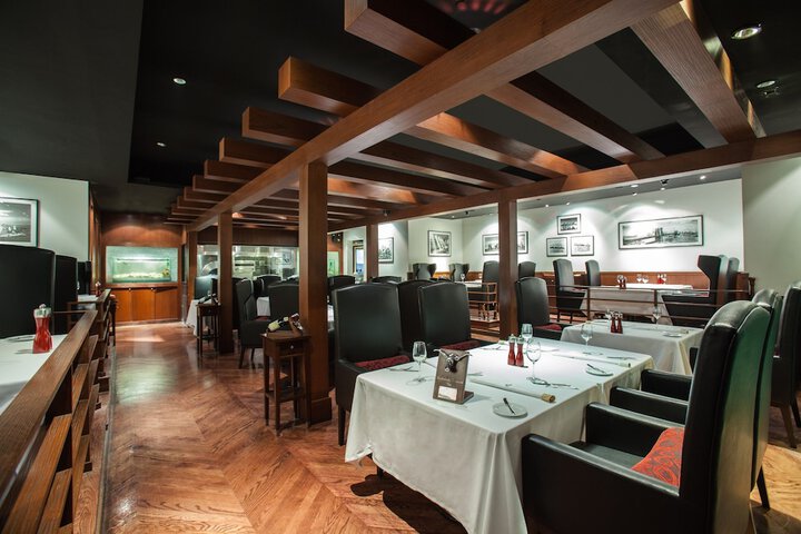 Dining 70 of 125