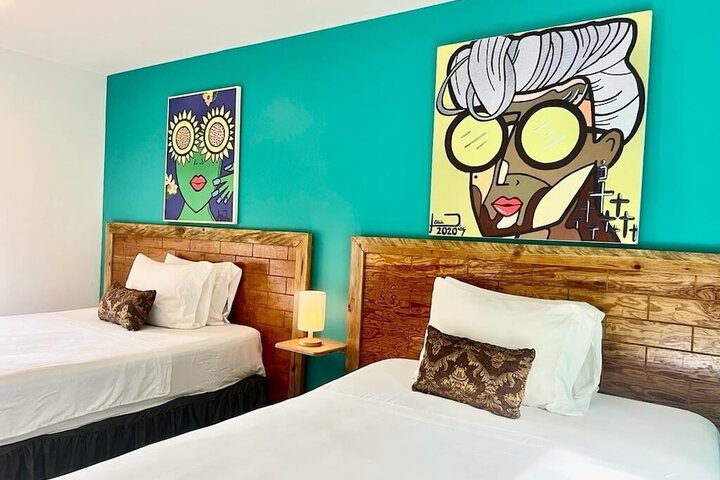 Room 4 of 22