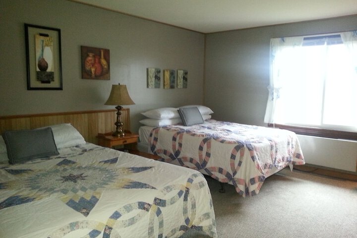 Room 16 of 32