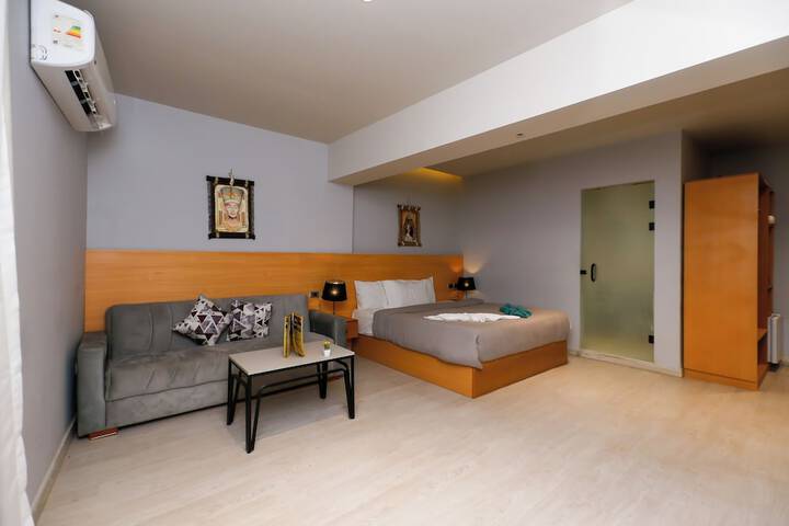 Room 66 of 227