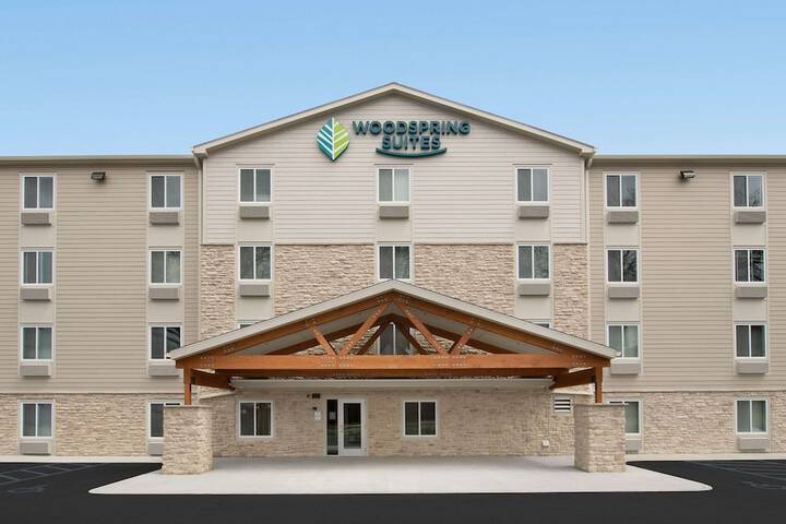 WoodSpring Suites Lackland near Sea World in San Antonio, TX