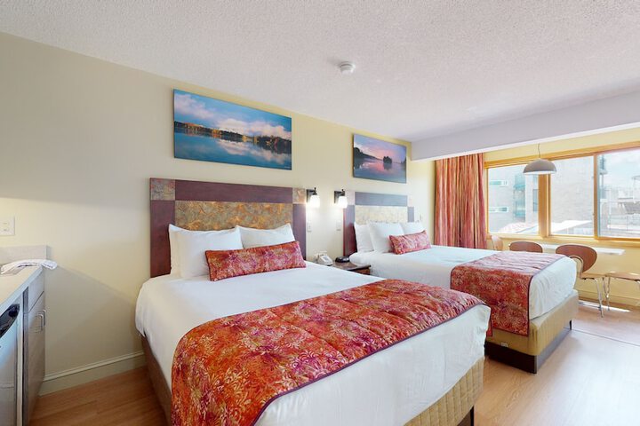 Premier 2 Queen Beds Accessible (21 of 40)