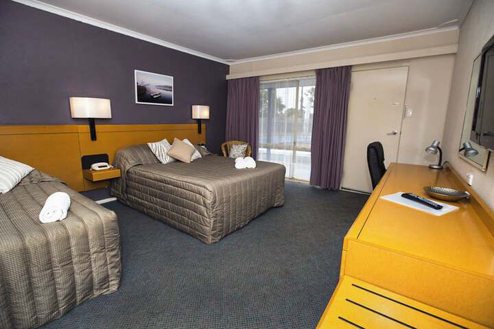 Room 12 of 31