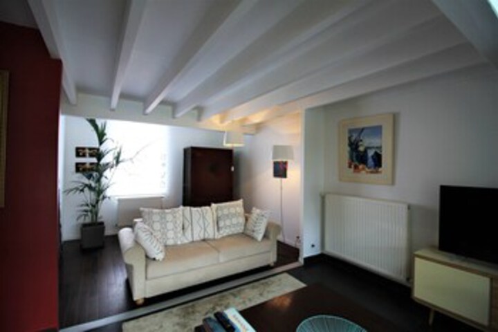 Room 12 of 24