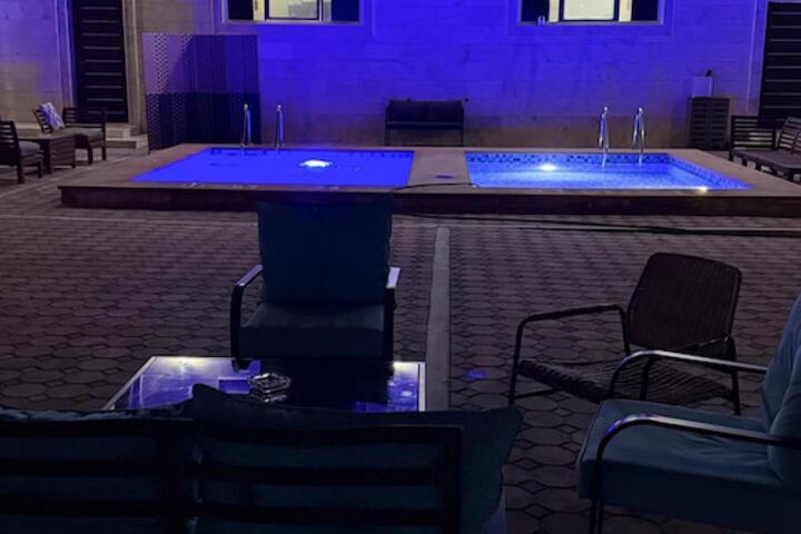 Hotel 11 of 11