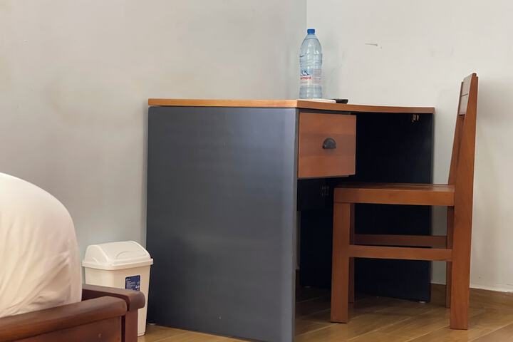 Room 20 of 124
