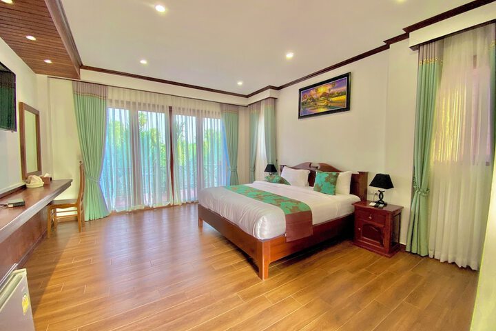 Room 18 of 72